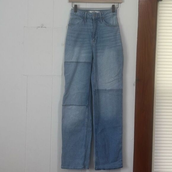 Hollister Curvy Ultra High Riser Dad Jean Light Wash Size 0 - Picture 2 of 5